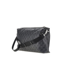 GUCCI Gucci Men Gg Supreme Medium Bag