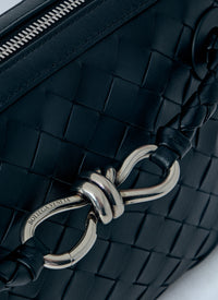 Bottega Veneta Men Andiamo Zipped Messenger Bag