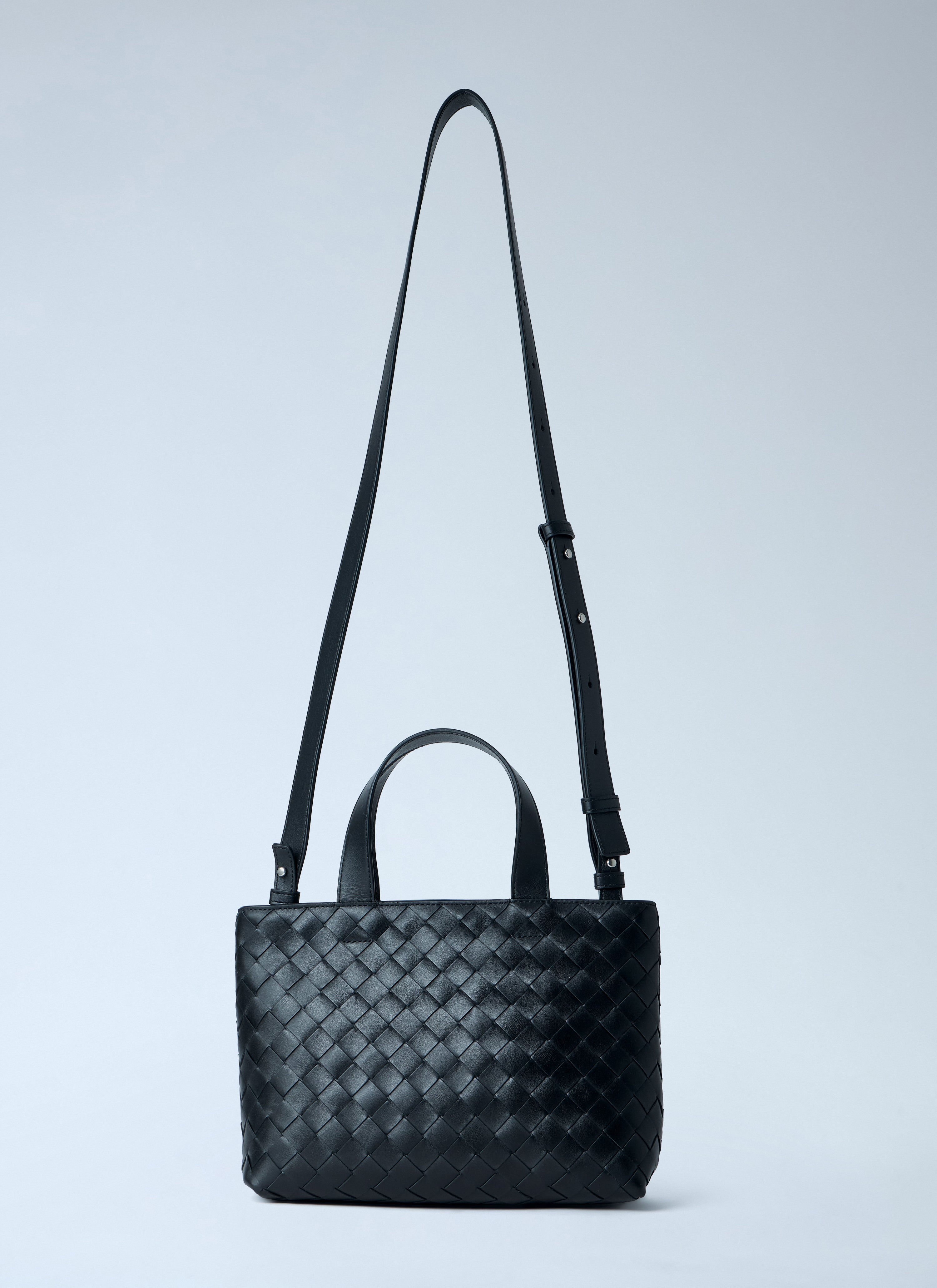 Bottega Veneta Men Mini Intrecciato Zipped Tote Bag