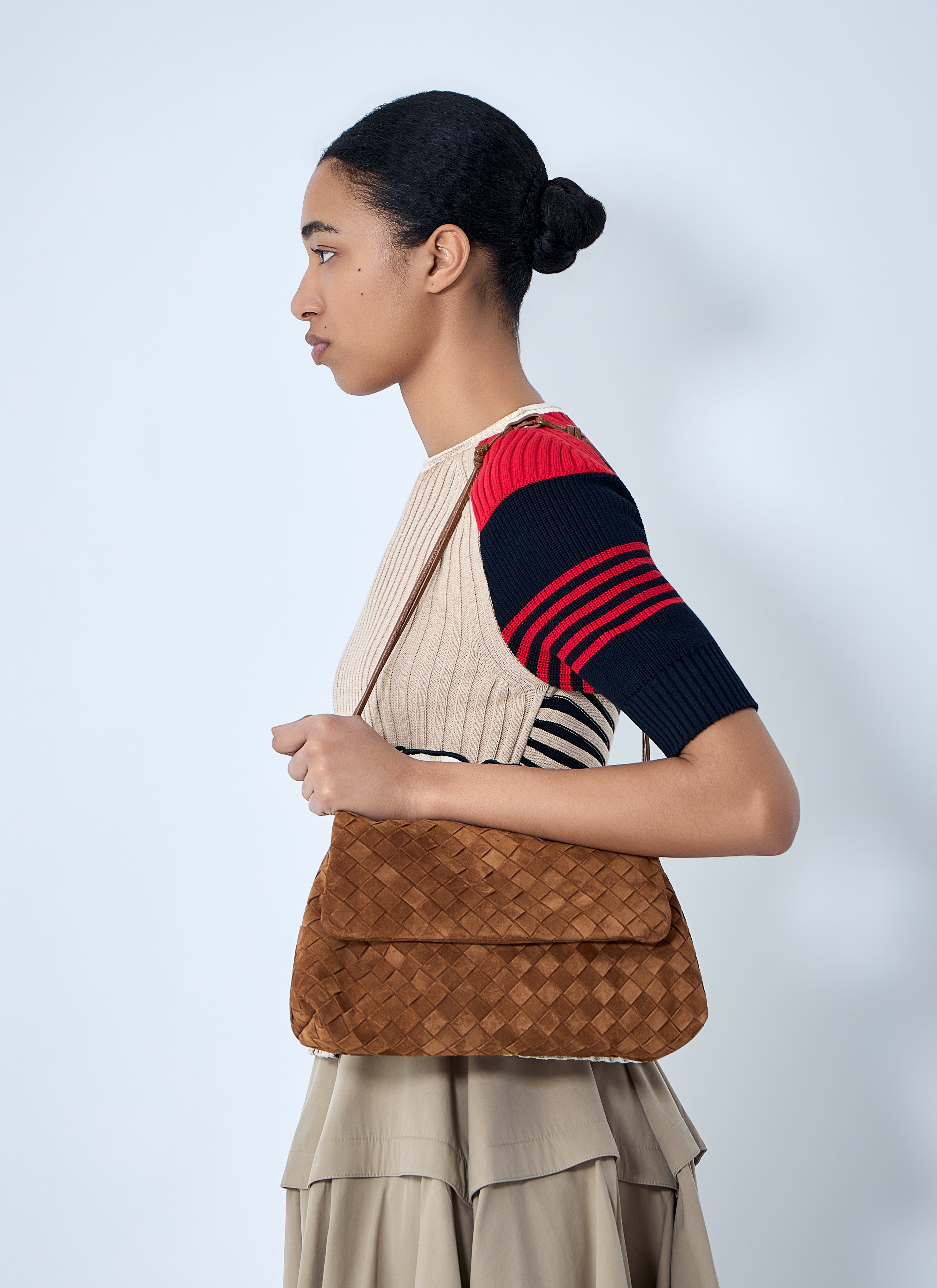 Bottega Veneta Women Giorno Suede Shoulder Bag – Bluefly