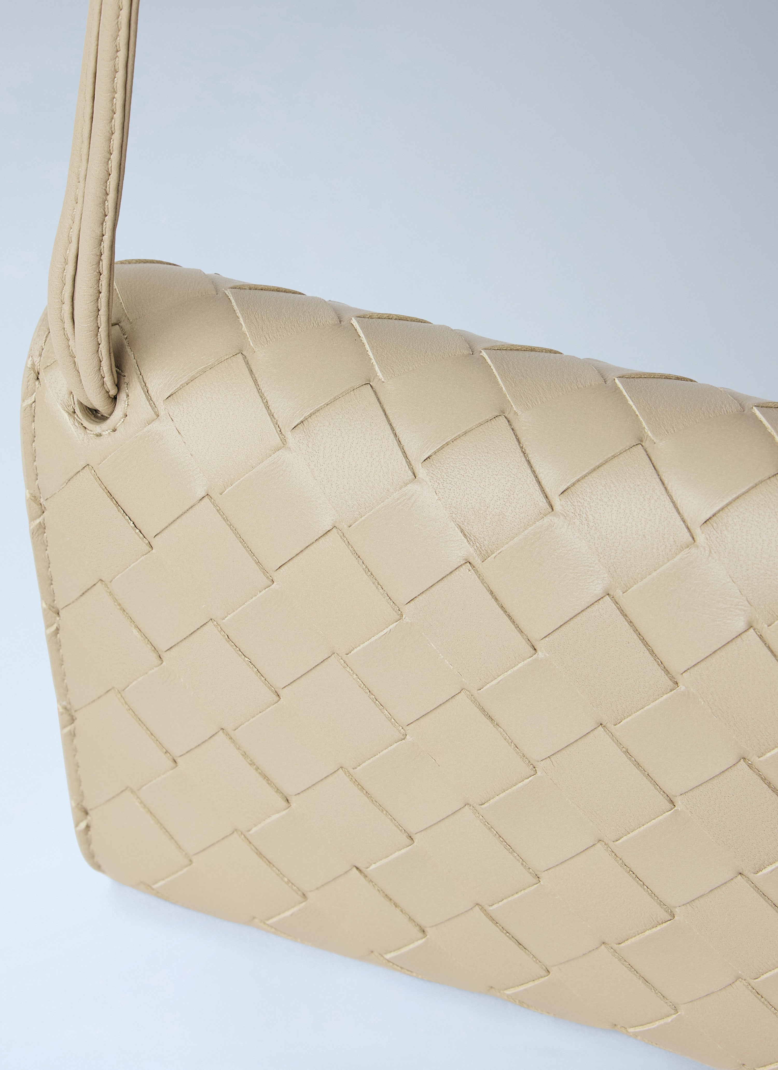 Bottega Veneta Bottega Veneta Women Andiamo Pouch On Strap