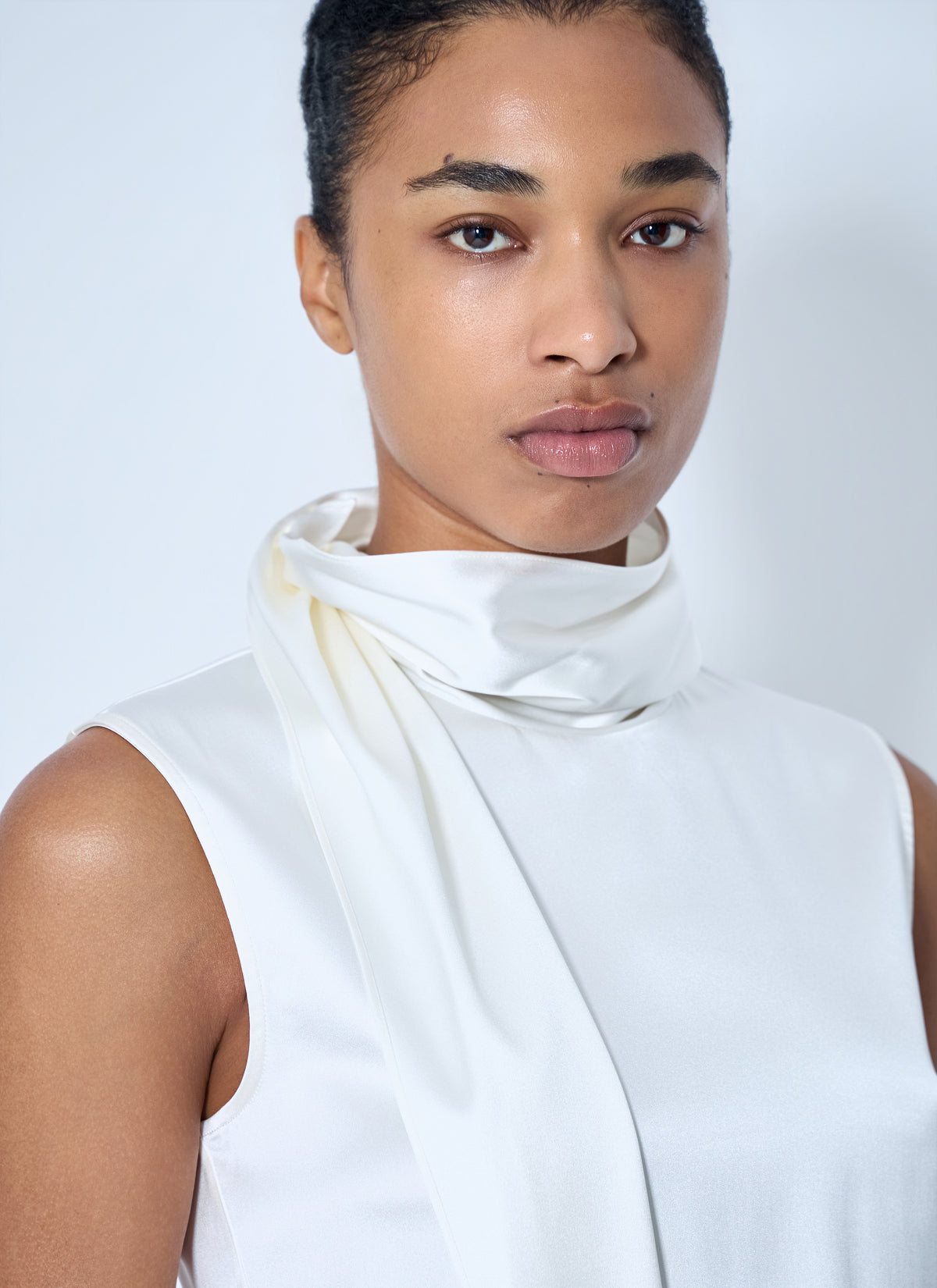 Bottega Veneta Women Sleeveless High-Neck Top