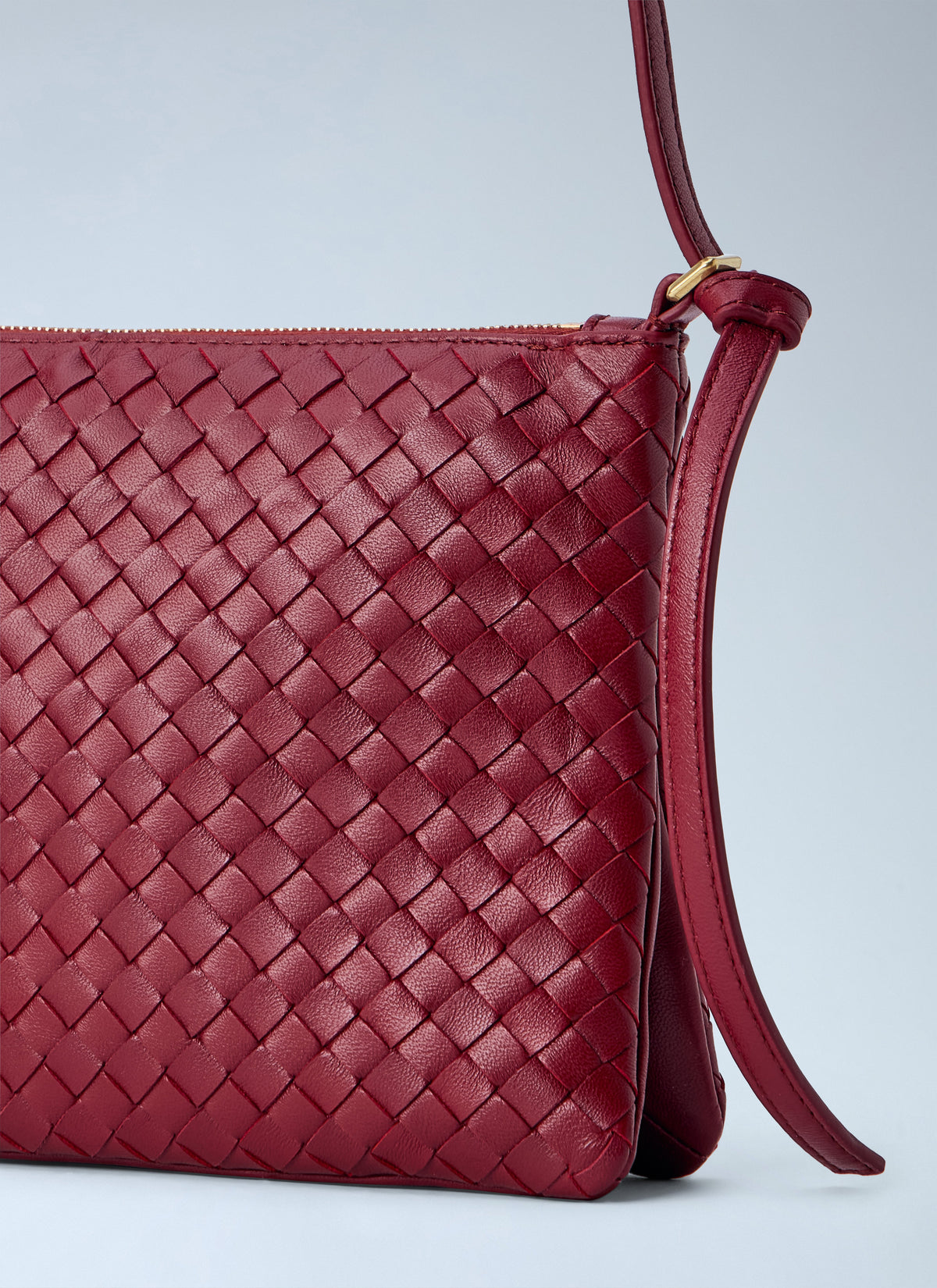Bottega Veneta Women Intrecciato Piccolo Medium Pouch