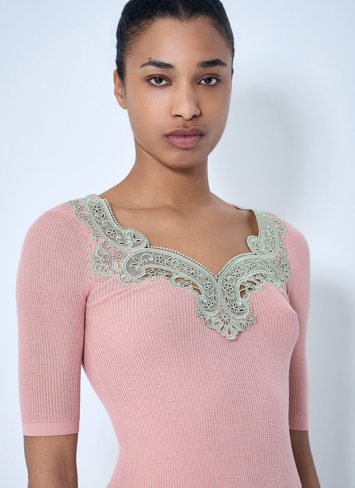 Chloé Chloé Women Embroidered Neckline Knit Top