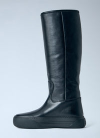 Chloé Women Delia Leather Boots