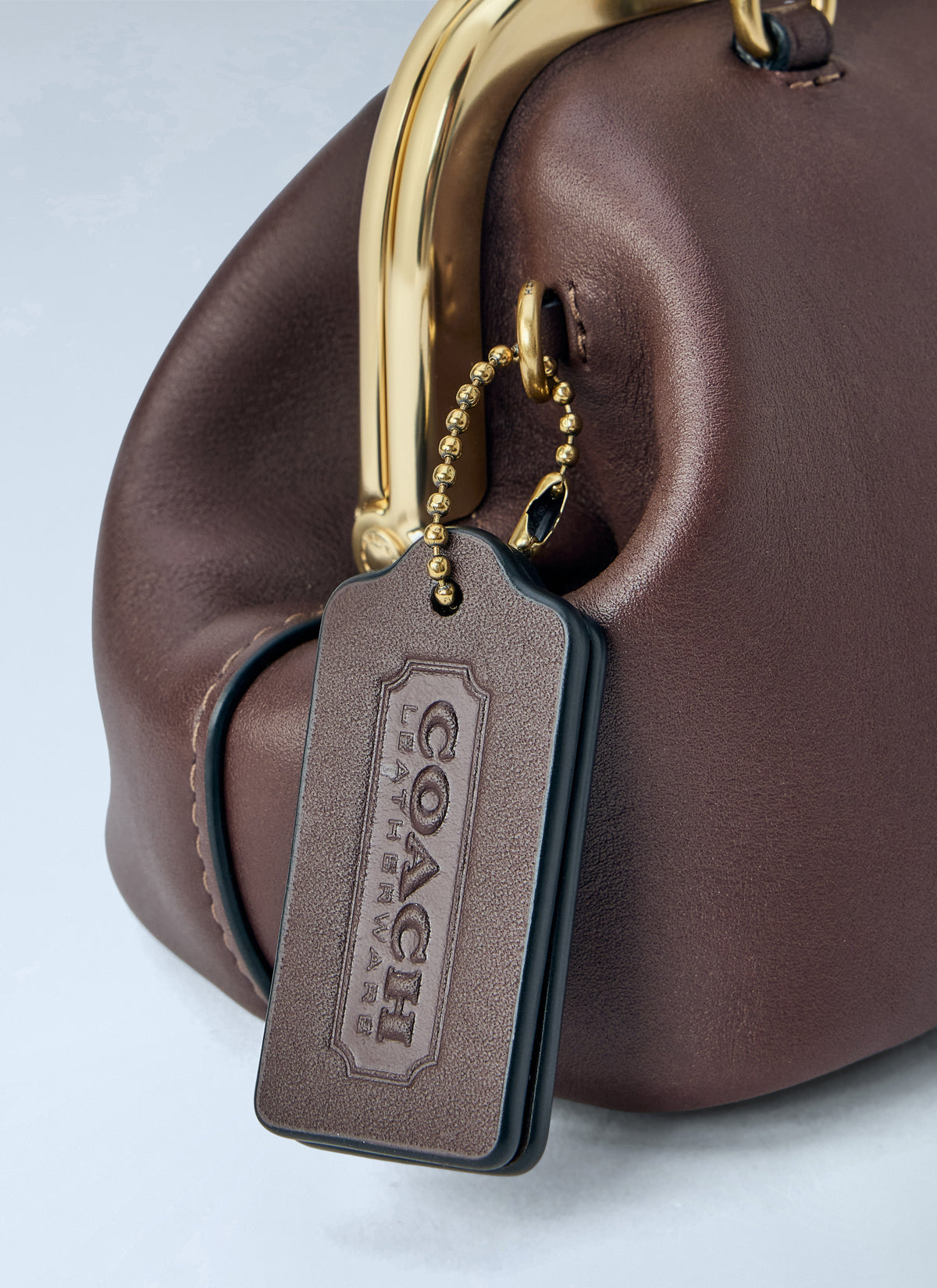 Coach Women Kisslock Frame Bag 30