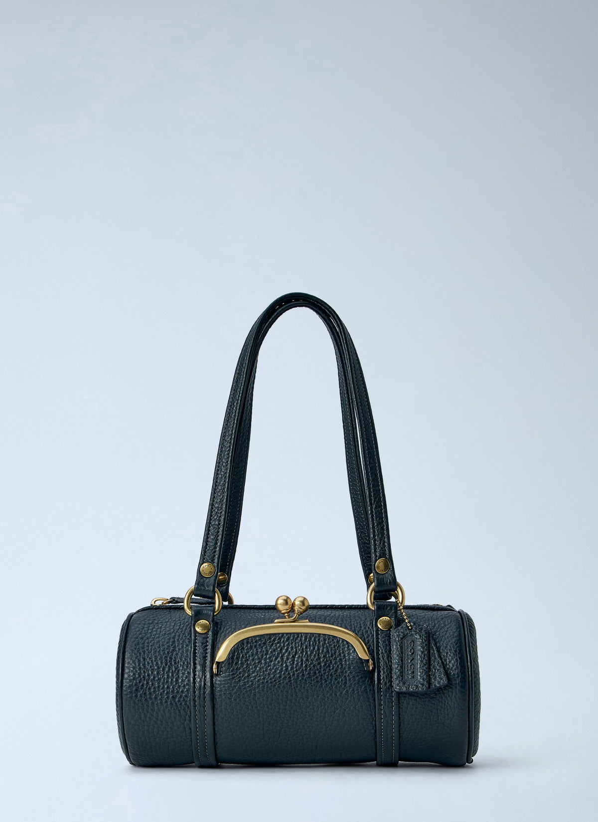 Coach Coach Women Kisslock Barrel Bag 28
