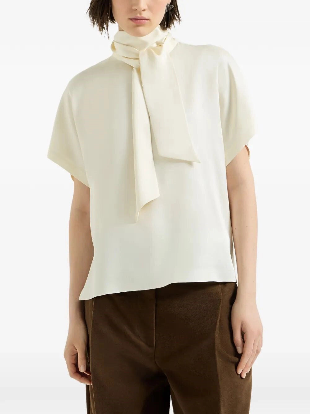 Brunello cucinelli Brunello Cucinelli Women Mock Neck T-Shirt With Monili