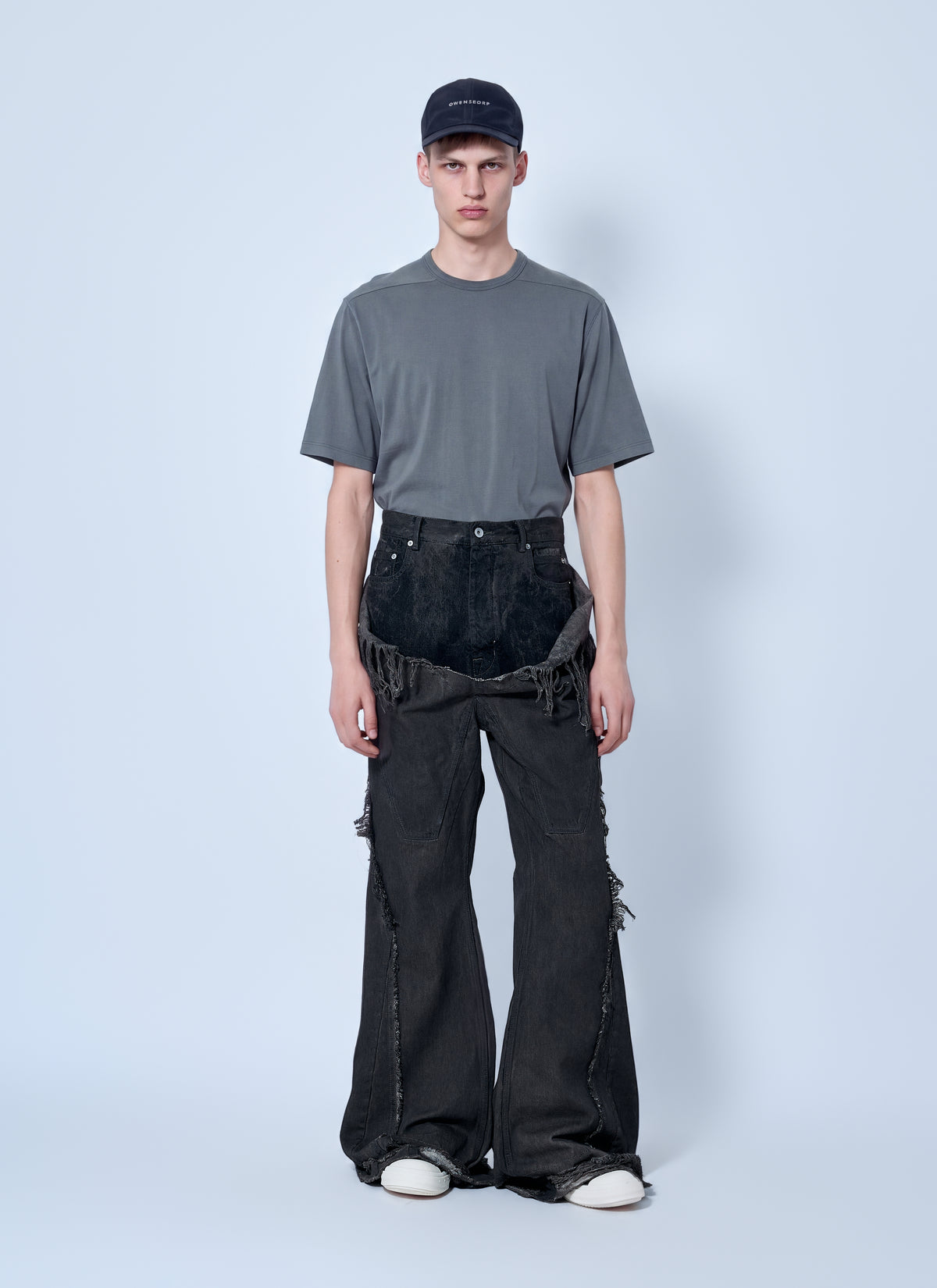 Rick Owens Drkshdw Men Shredded Denim Slivered Bootcut Jeans