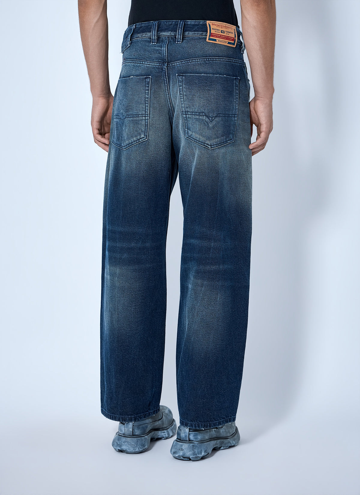 Diesel Men D-Enim-M 1997 Jeans