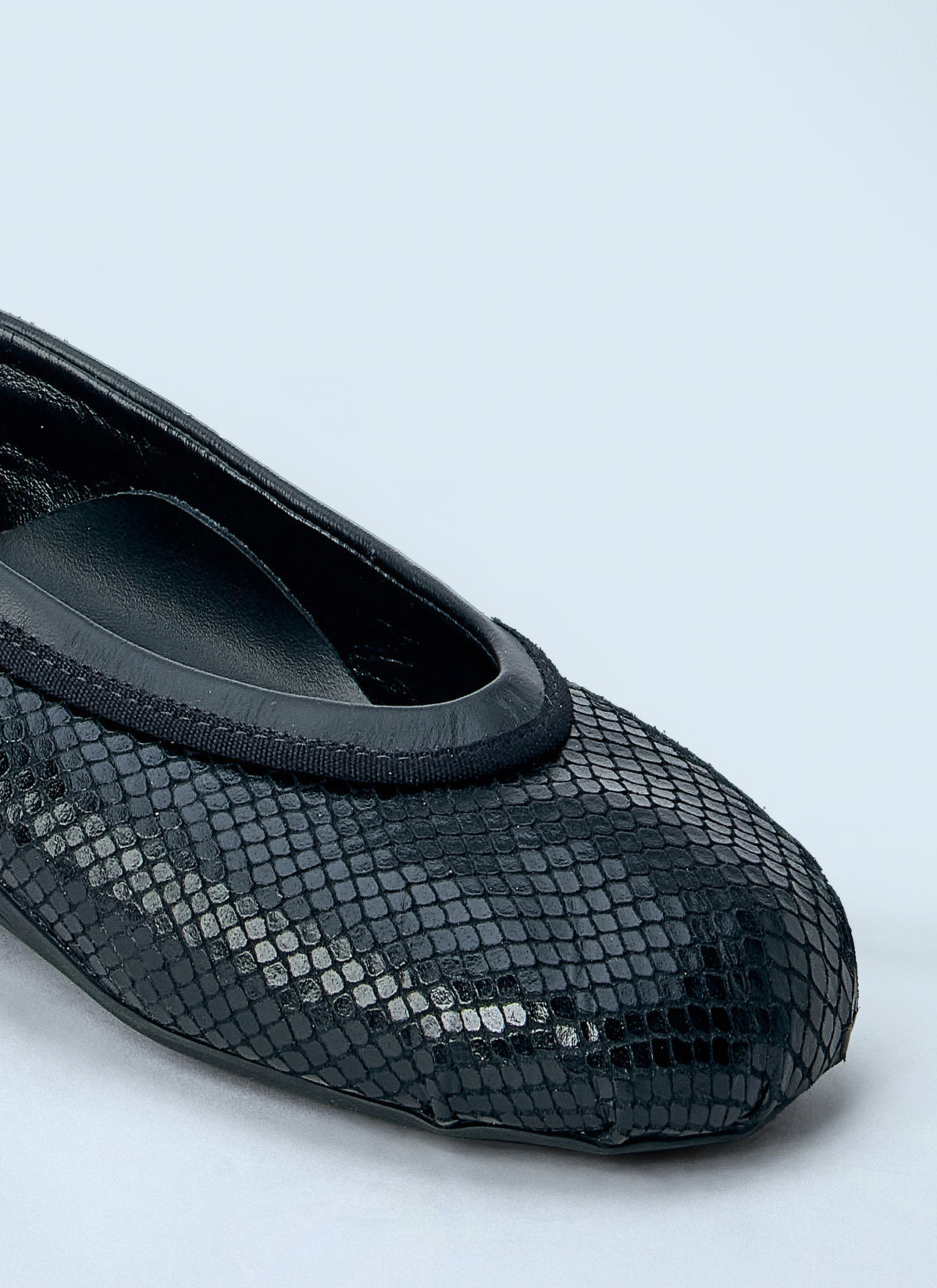 Dries Van Noten Women Mesh Ballet Flats