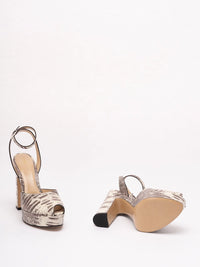 Fendi Women Sandals