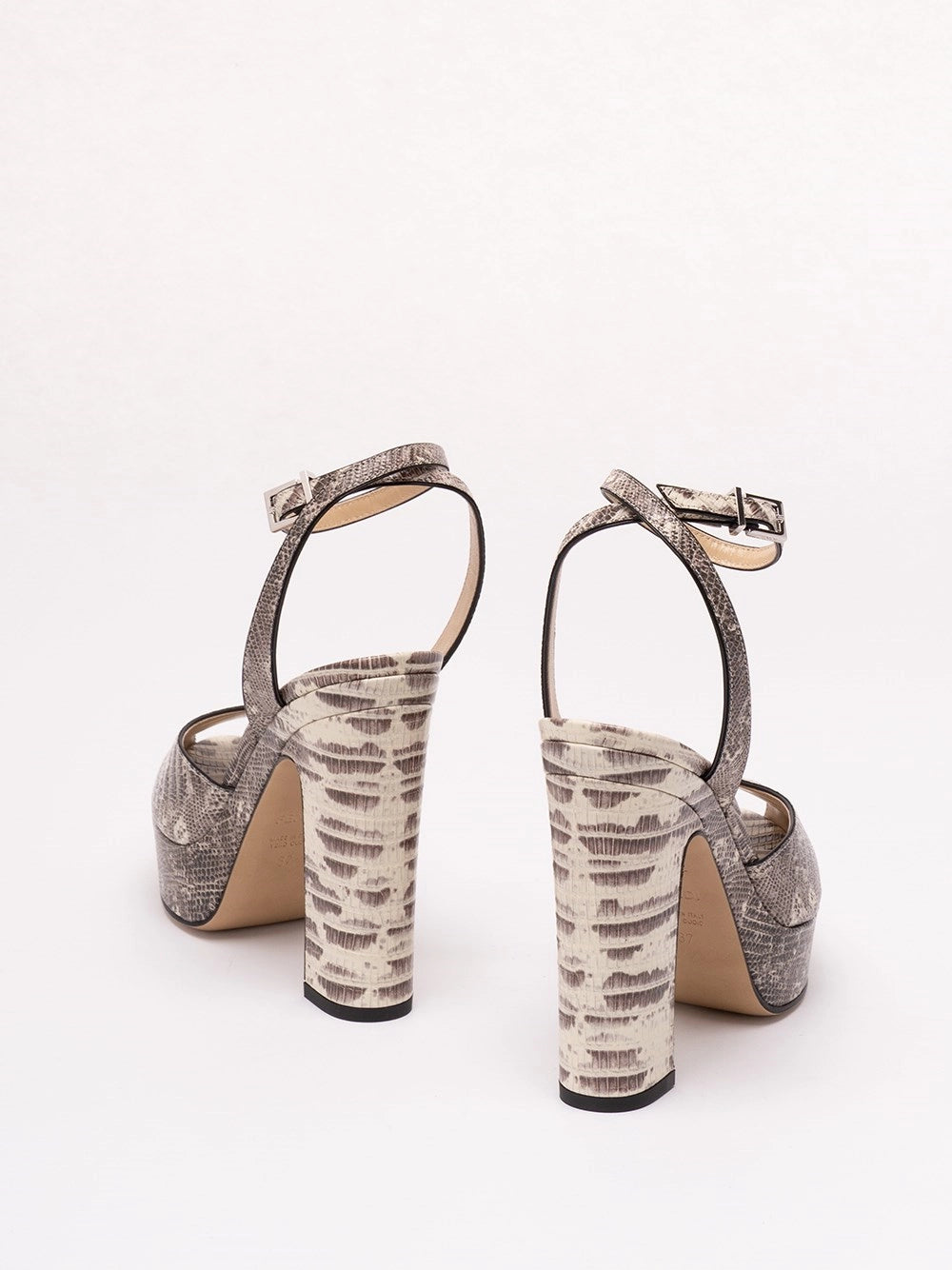 Fendi Women Sandals