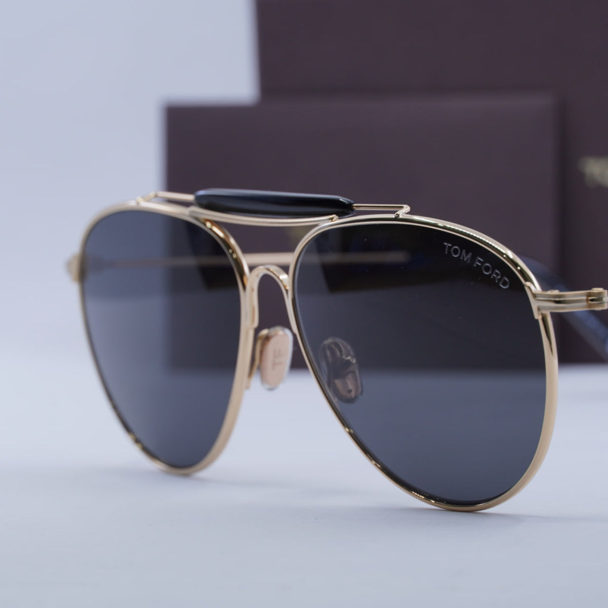 Tom Ford Aviator Full Rim, with a Shiny Rose Gold frame and Smoke lens.