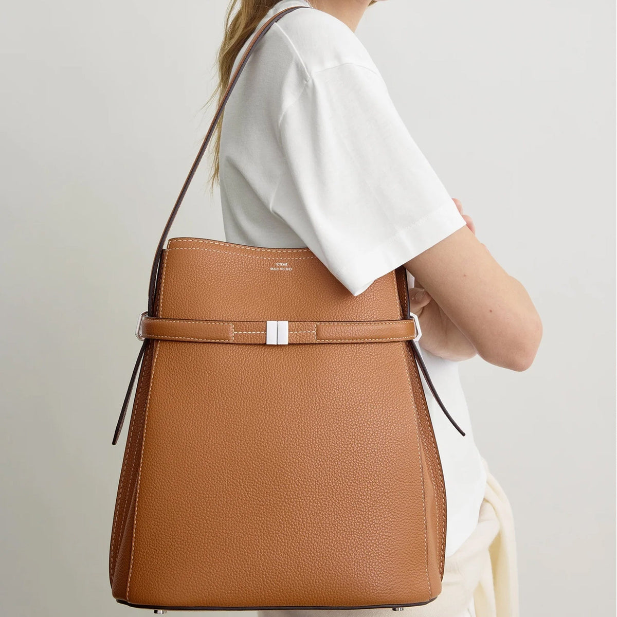 TOTEME Toteme Leather Bucket Bag Women