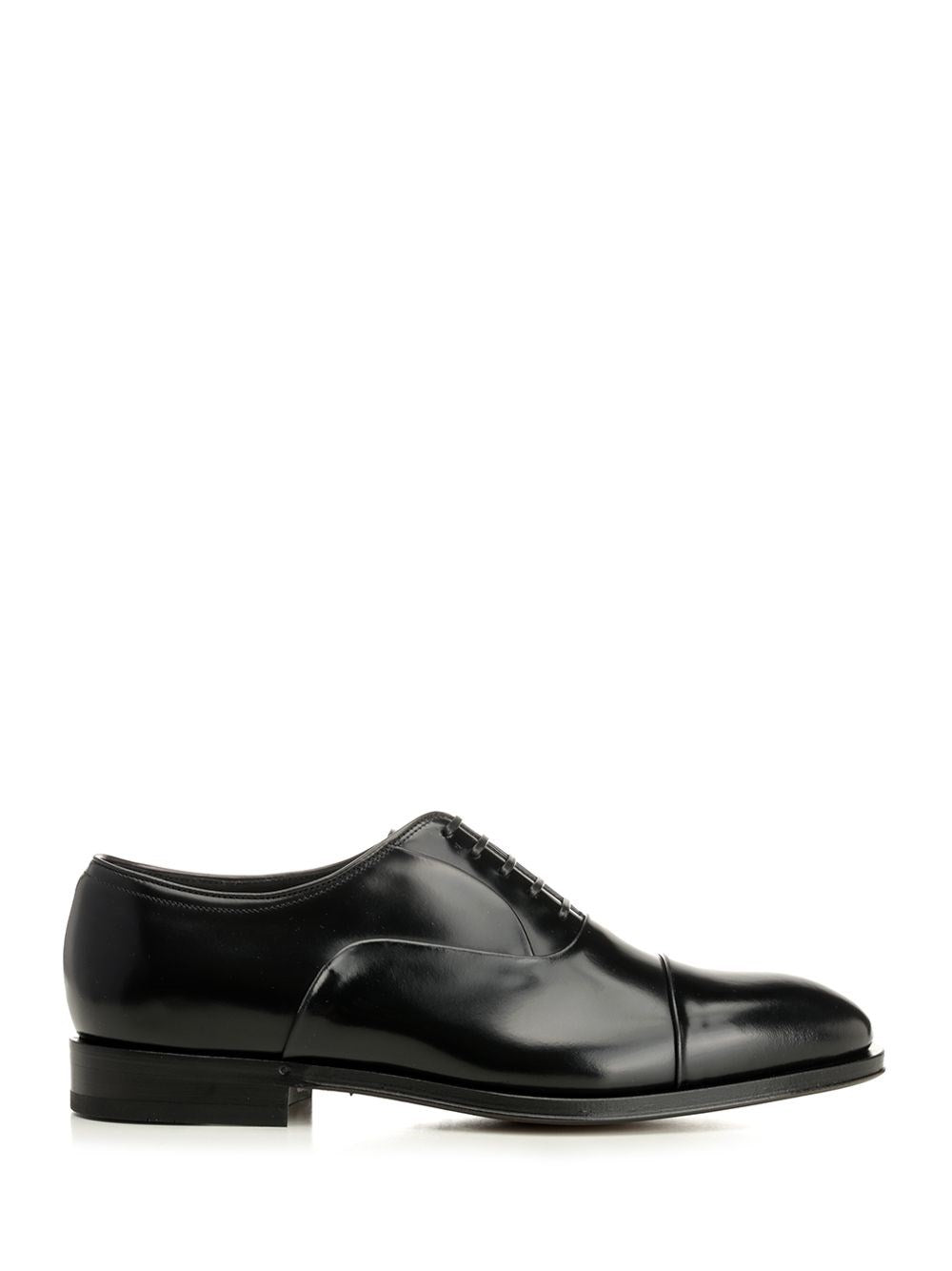 Ferragamo Men Oxford With Toe Cap
