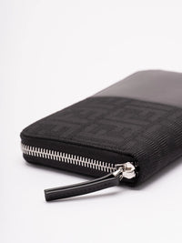 Fendi Men Zip Around Squared Ff