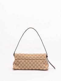Gucci Women `Gucci Essence Plaque` Shoulder Bag