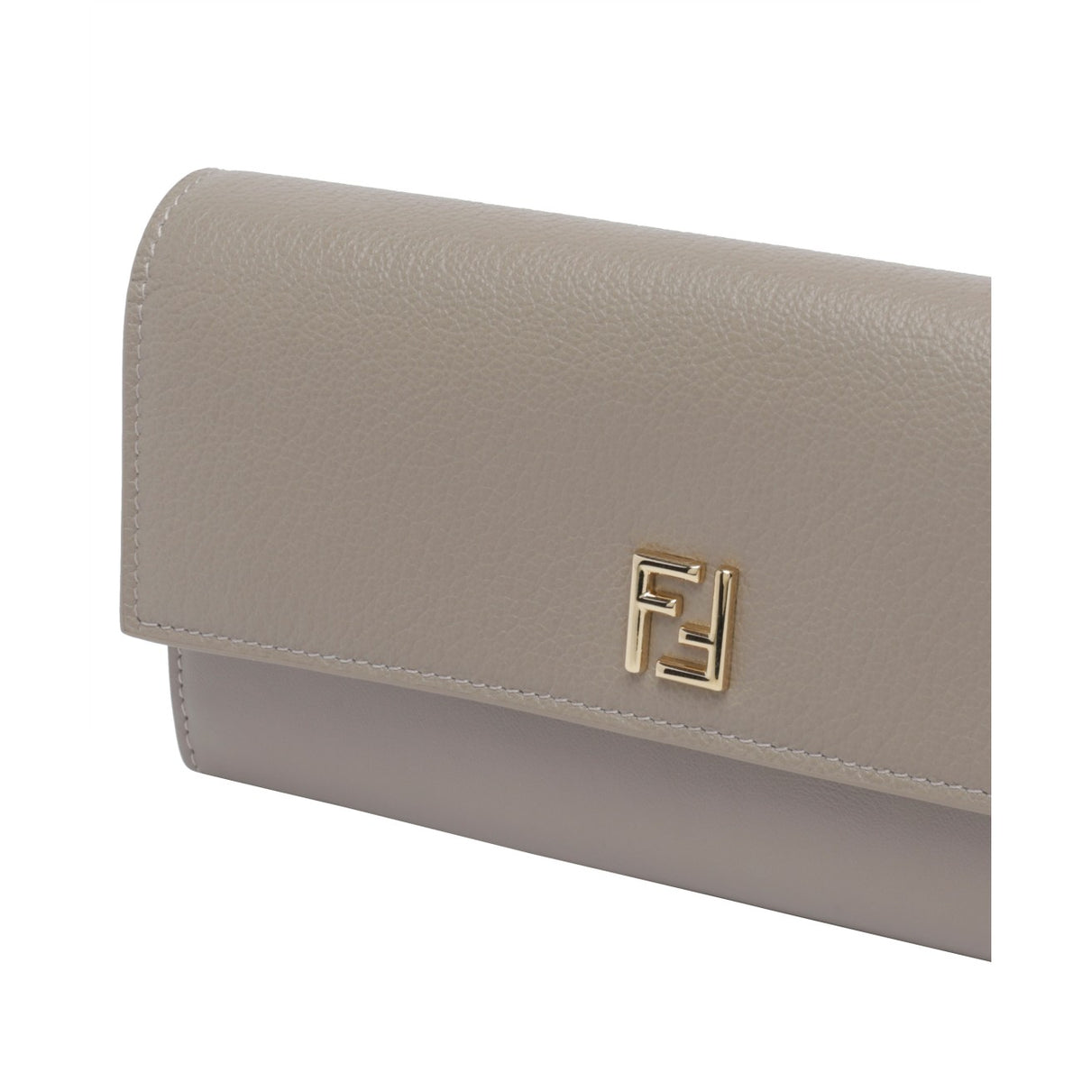 Fendi Women Ff Continental Wallet With Chain