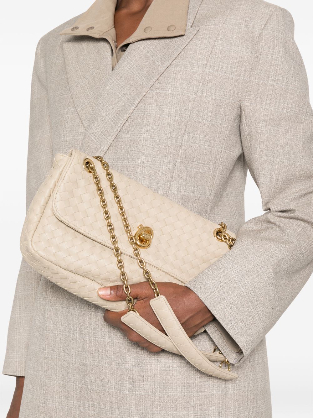 BOTTEGA VENETA Bottega Veneta Women Madison Leather Shoulder Bag