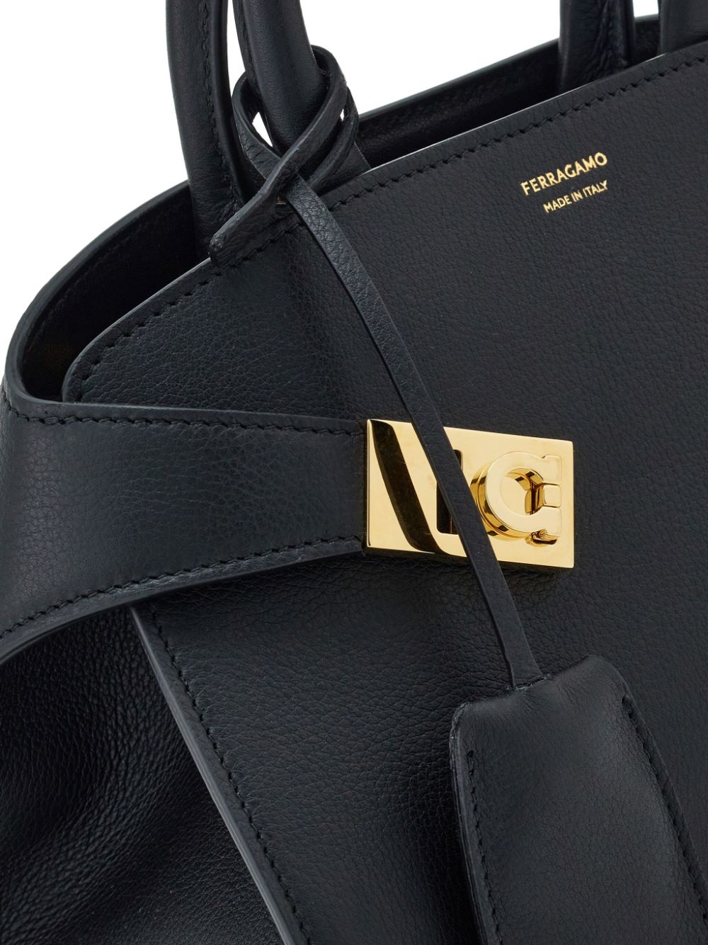FERRAGAMO Ferragamo Women Hug Mini Leather Handbag