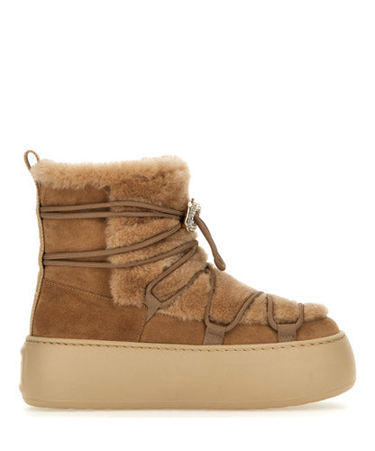 Roger Vivier Women Boots