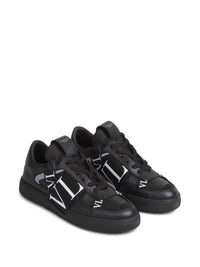 Valentino Garavani Men Vl7n Leather Sneakers