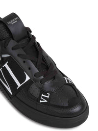 Valentino Garavani Men Vl7n Leather Sneakers