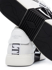 Valentino Garavani Men Vl7n Leather Sneakers