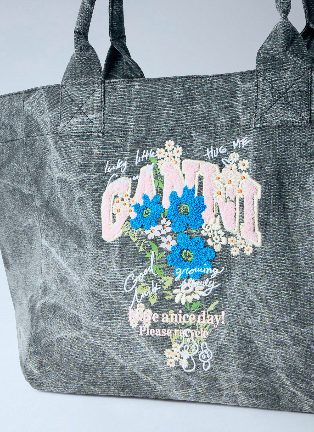 Ganni Women Medium Trapeze Shopping Bag