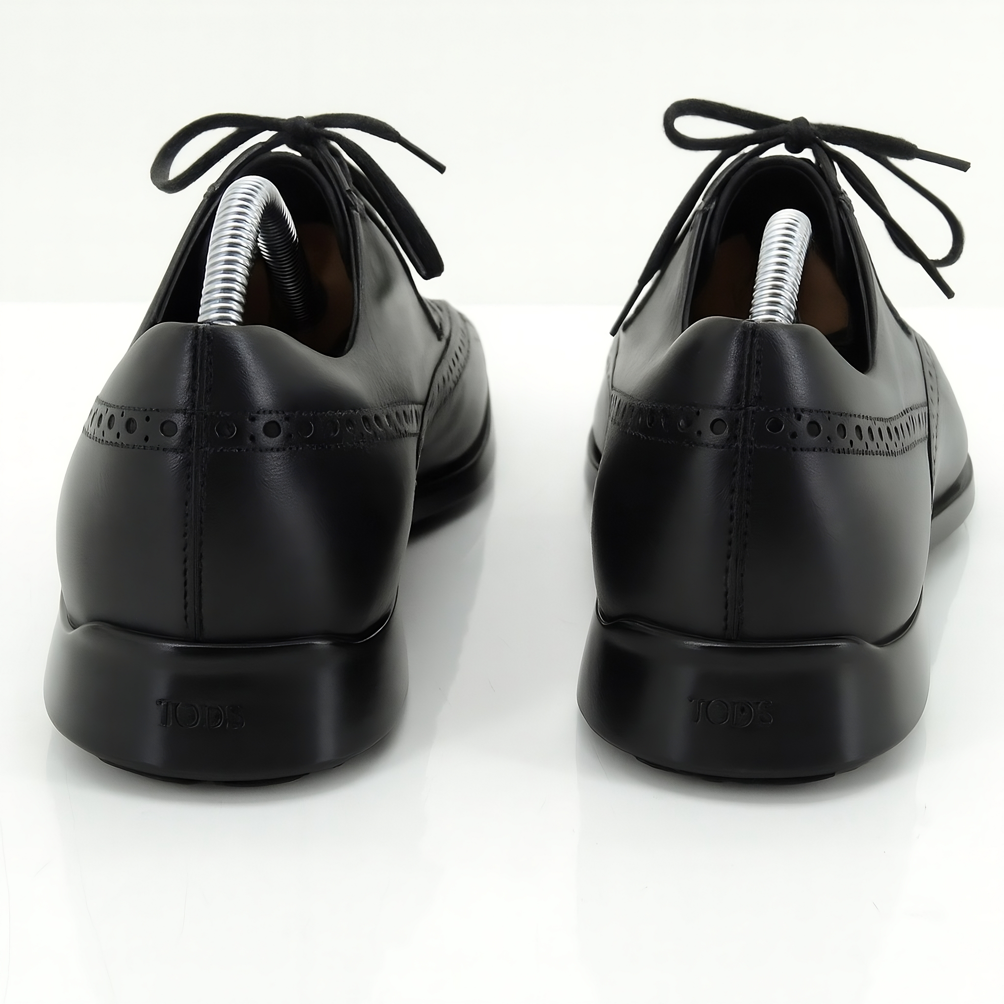 Tods Leather Longwing Brogue Derby Shoes Black