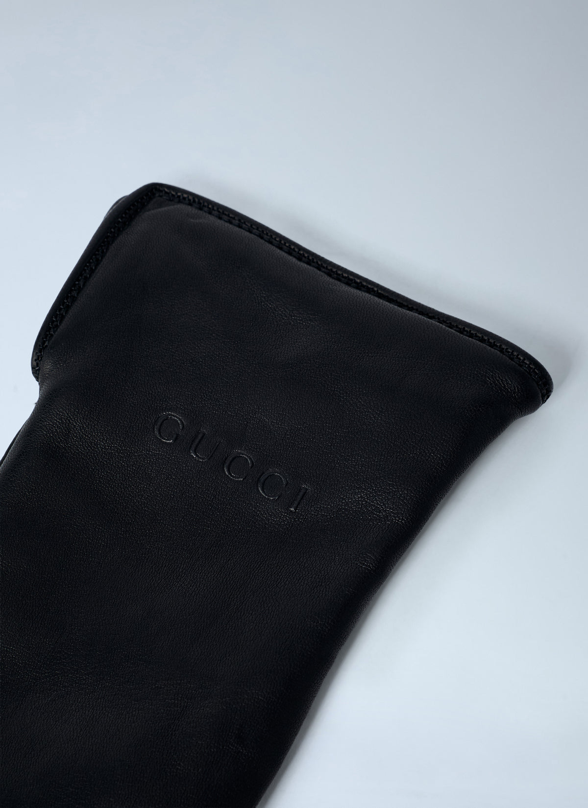 Gucci Women Logo Embossed Gloves