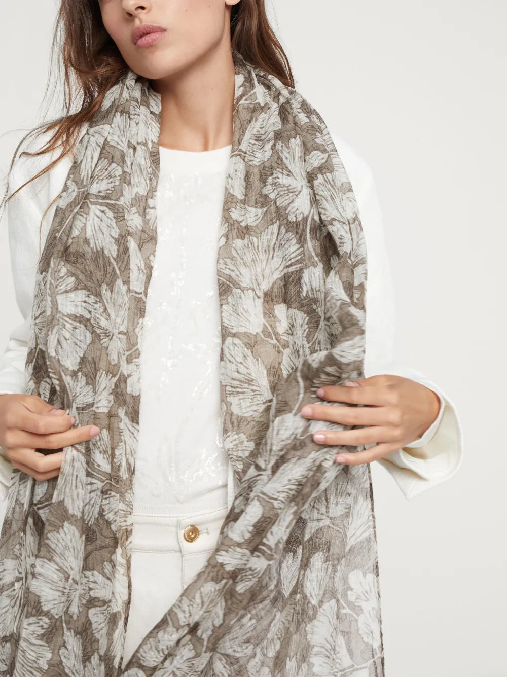 Brunello Cucinelli Floral-Print Linen Scarf