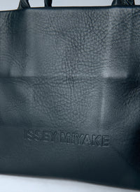 Issey Miyake Women Paper Handbag