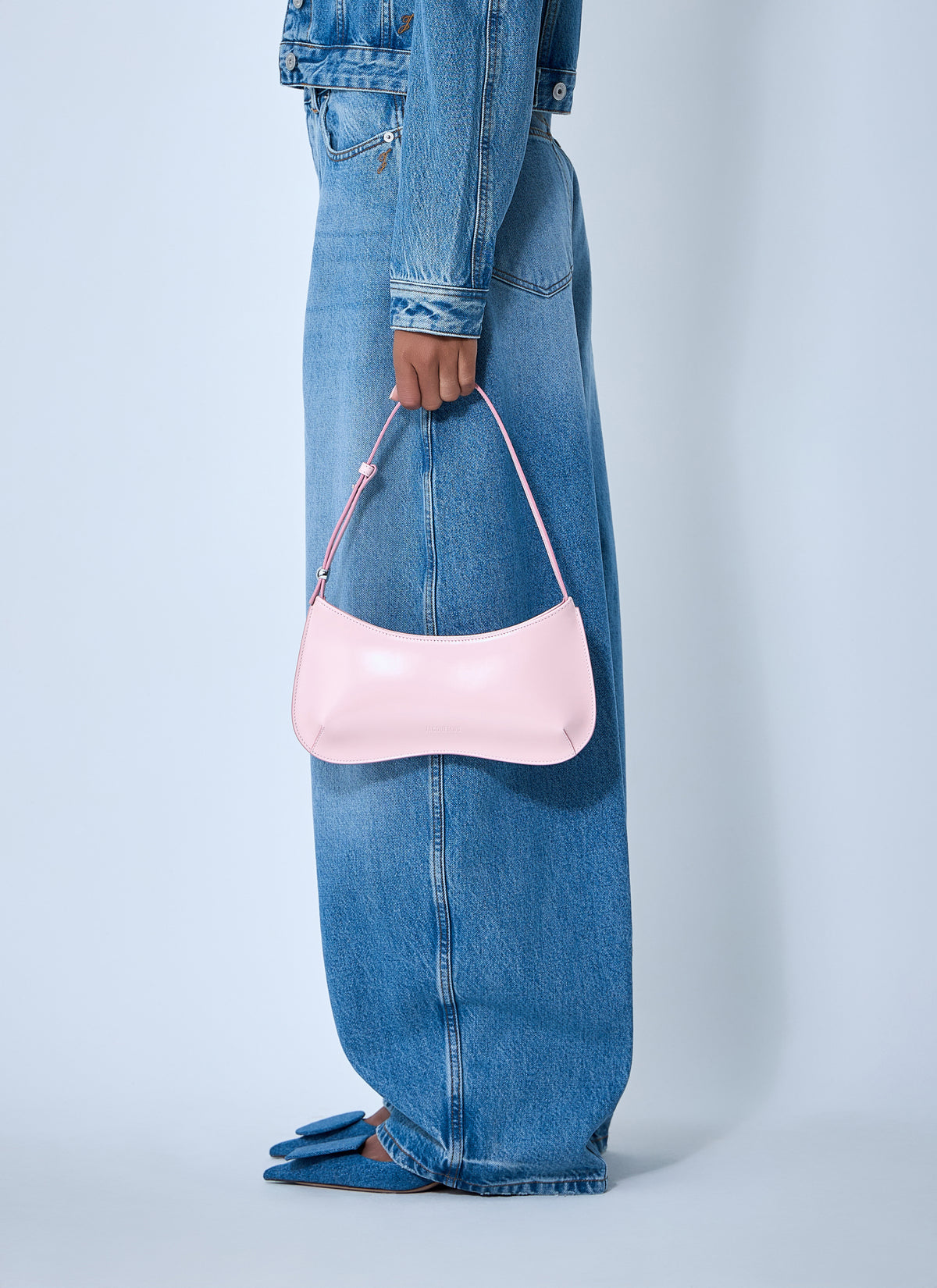 Jacquemus Women Le Bisou Perle Shoulder Bag