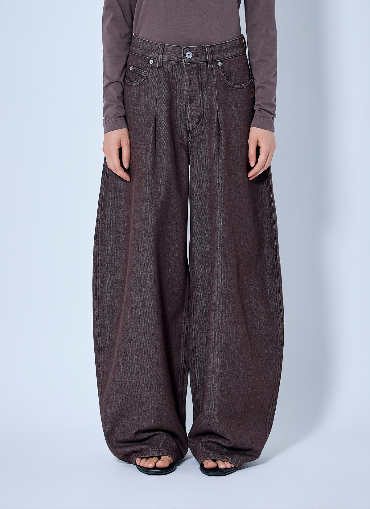 Jacquemus Women Le De-Nîmes Ovalo Jeans