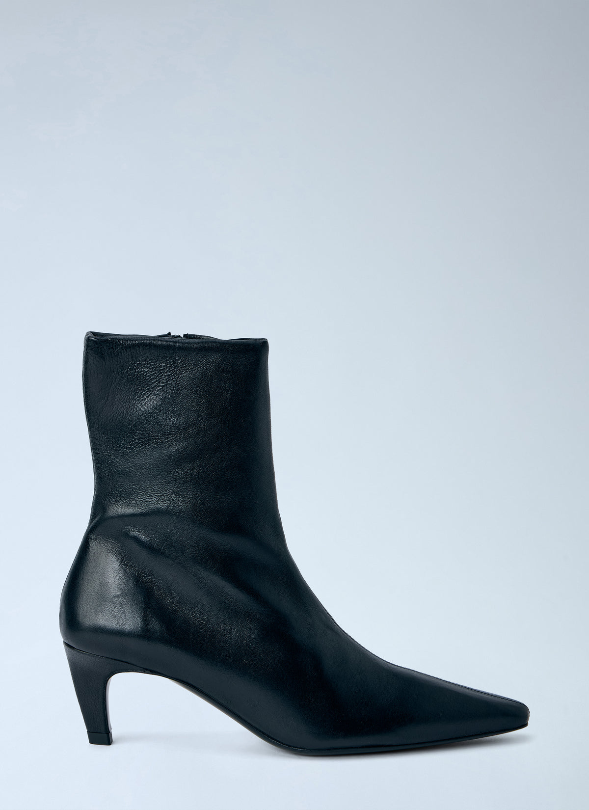 Jude Women Cave Ankle Boots