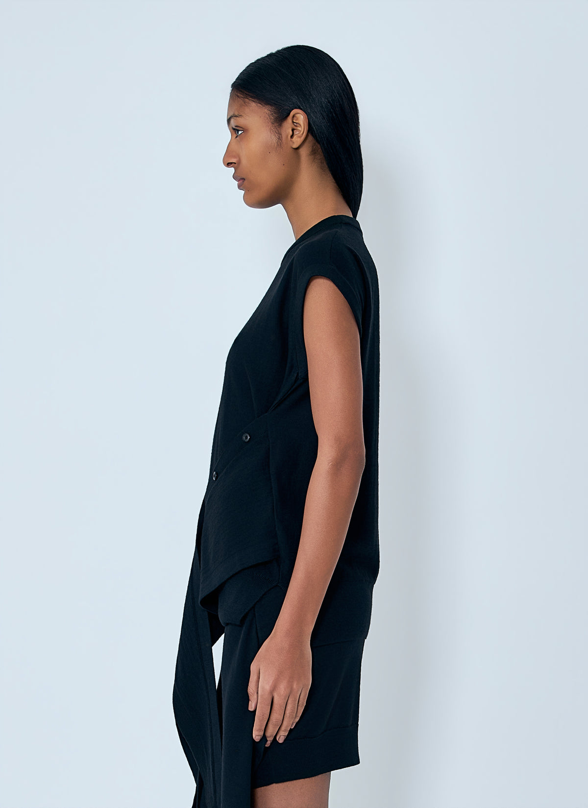 Lemaire Lemaire Women Sleeveless Buttoned Top