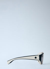 Moncler Moncler Women Oval Frame Sunglasses