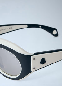 Moncler Moncler Women Oval Frame Sunglasses