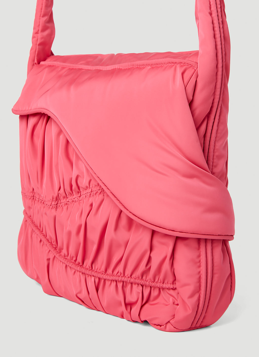 Mainline:RUS/Fr.CA/DE Mainline:Rus/Fr.Ca/De Women Padded Crossbody Bag