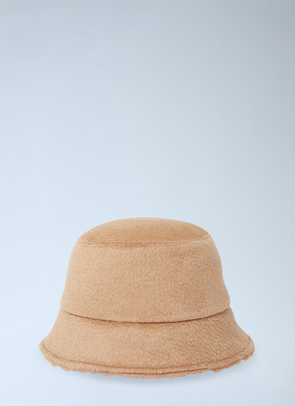 Max Mara Women Fiducia Teddy Lined Bucket Hat