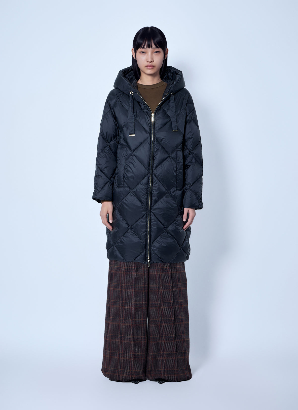 Max Mara The Cube Women Diamond-Quilted Coat