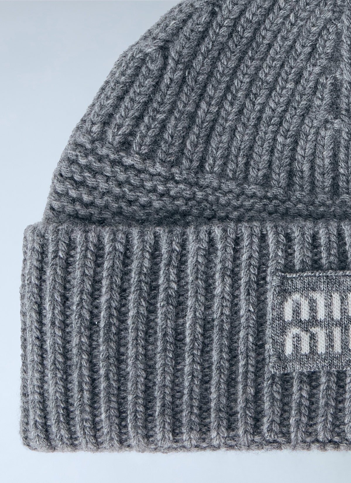 Miu Miu Women Logo-Patch Wool Beanie