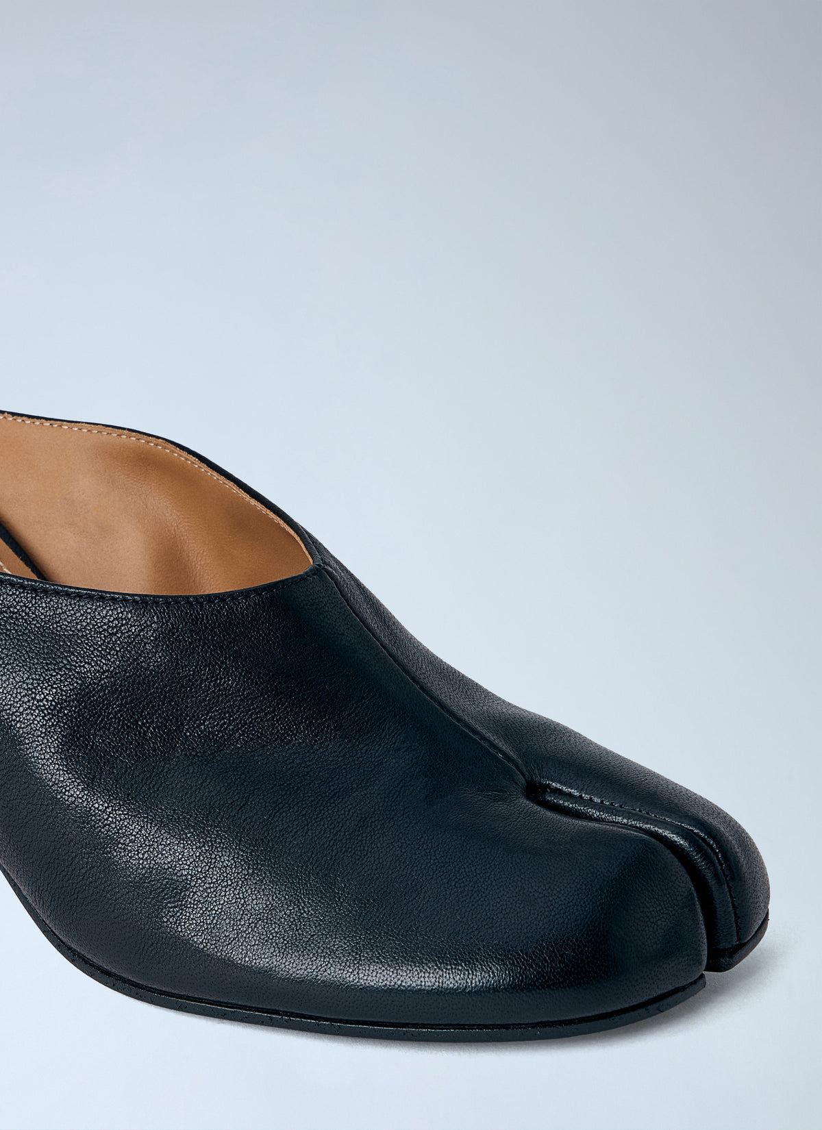 Maison Margiela Women Tabi Pump Mules H60
