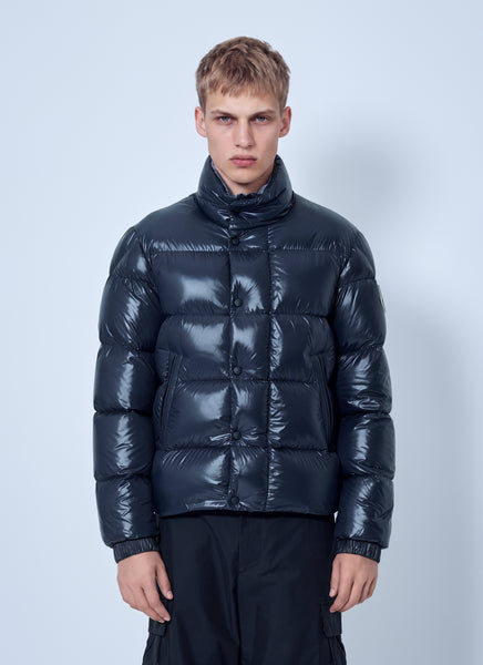 Moncler Men Bendola Laqué Short Down Jacket – Bluefly