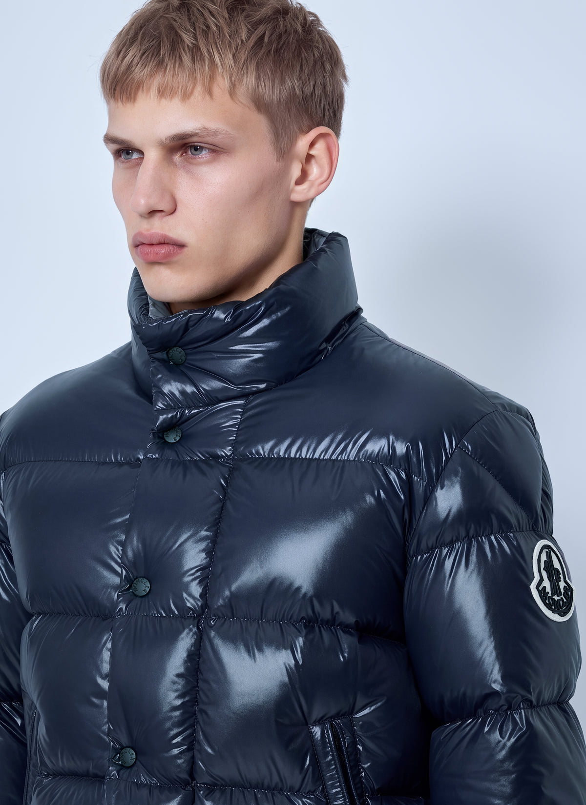 Moncler Moncler Men Bendola Laqué Short Down Jacket