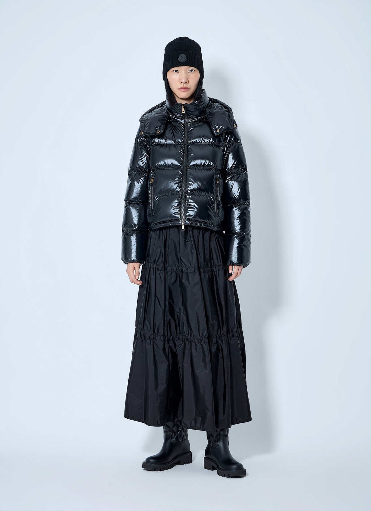 Moncler Moncler Women Niveole Short Down Jacket