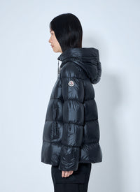 Moncler Moncler Women Serittes Short Parka