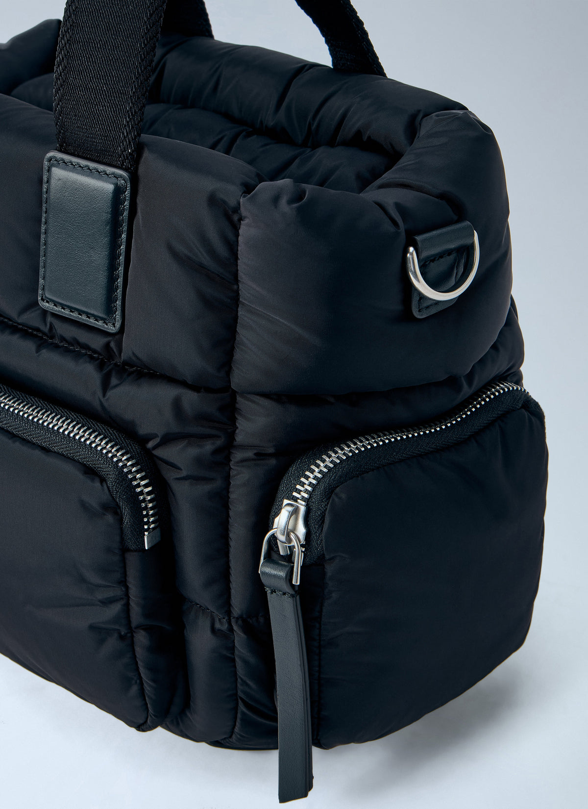 Moncler Moncler Women Caradoc Multi-Pocket Tote Bag
